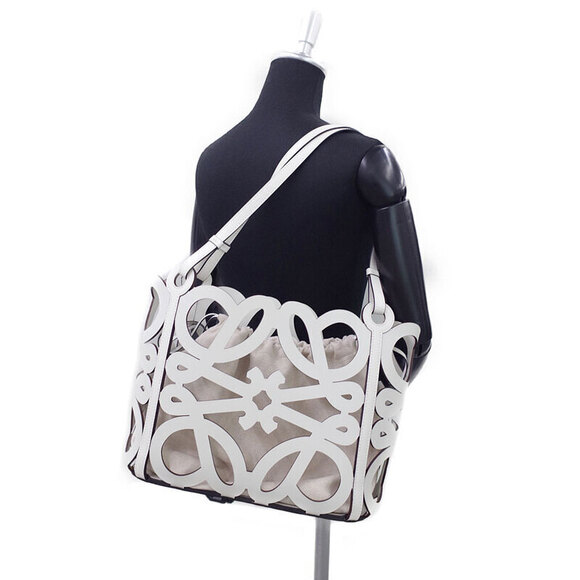 LOEWE Anagram Cutout Tote Bag - Picture 9 of 9